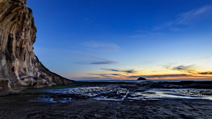 Flat Rock - Muriwai Beach