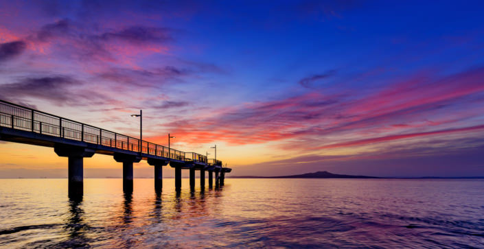 Murrays Bay Wharf, Auckland